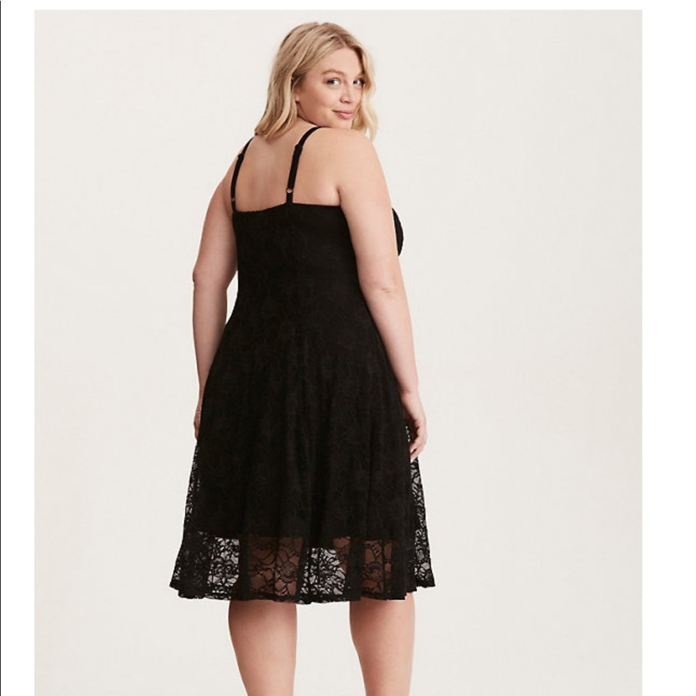 BLACK LACE MIDI SLIP DRESS - Picture 3 of 4
